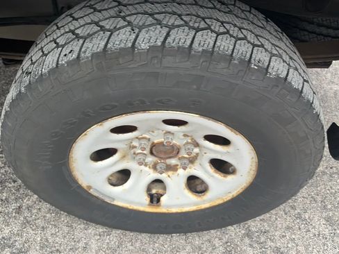 Used 2010 Chevrolet Silverado 1500 W/T image 27