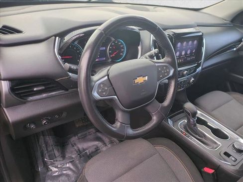 Used 2021 Chevrolet Traverse LT w/ LPO, Roadside Safety Package AWD/4WD image 10