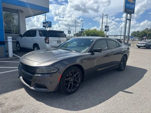 Used 2023 Dodge Charger SXT w/ Blacktop Package RWD image 3
