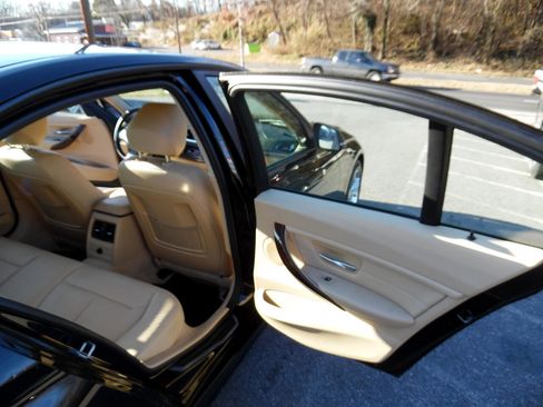 Used 2013 BMW 328i 4dr Sdn 328i RWD image 19