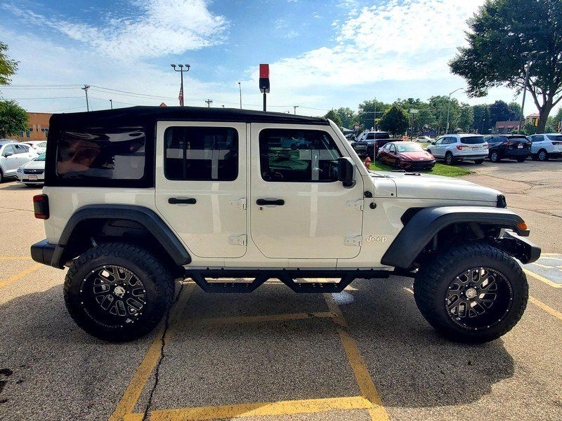Used 2020 Jeep Wrangler Unlimited Sport S AWD/4WD image 4