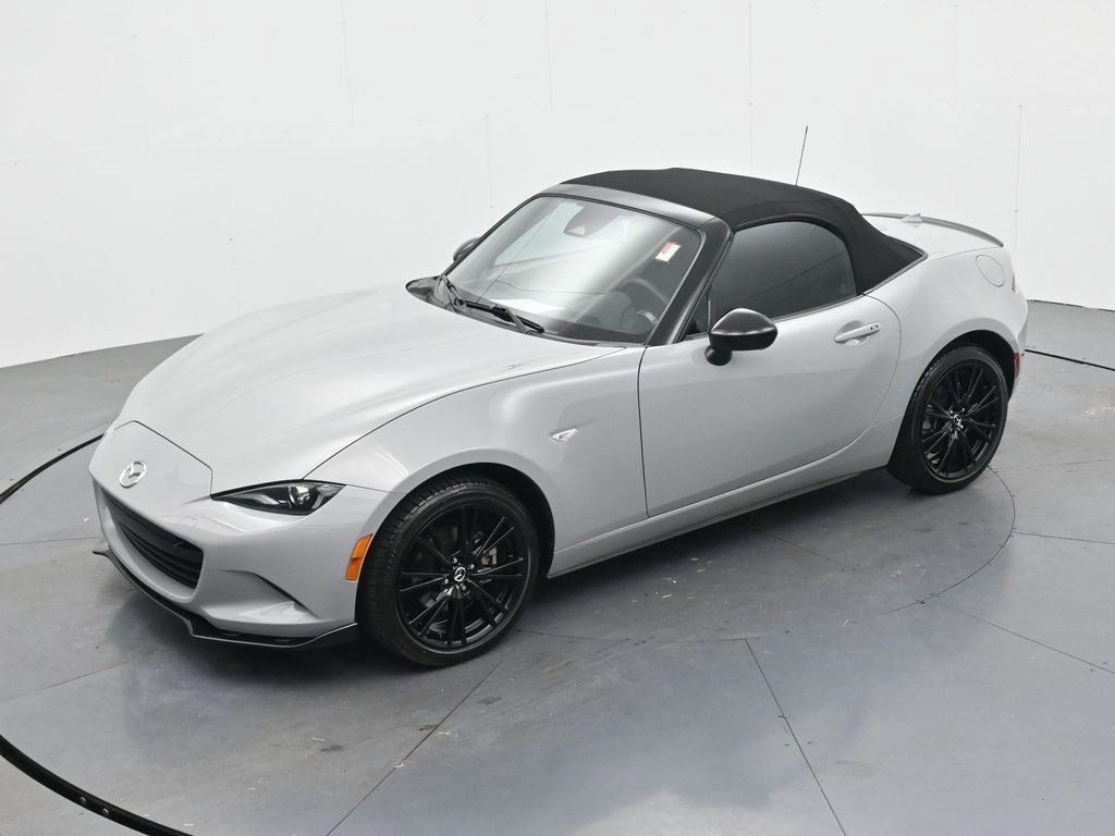 Used 2025 MAZDA MX-5 Miata Club RWD image 15