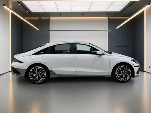 Certified 2024 Hyundai Ioniq 6 SEL AWD/4WD image 8