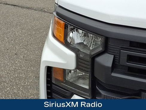 Used 2023 Chevrolet Silverado 1500 Custom image 12