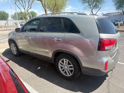 Used 2014 Kia Sorento LX w/ LX V6 Convenience Package FWD image 5