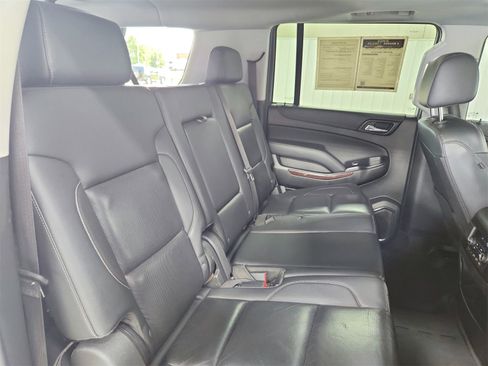 Used 2019 GMC Yukon XL SLT w/ Open Road Package image 48