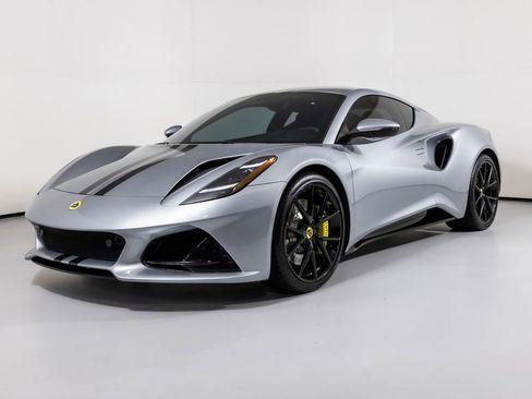Used 2024 Lotus Emira First Edition image 9
