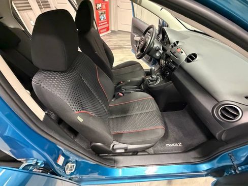 Used 2011 MAZDA MAZDA2 Touring FWD image 35