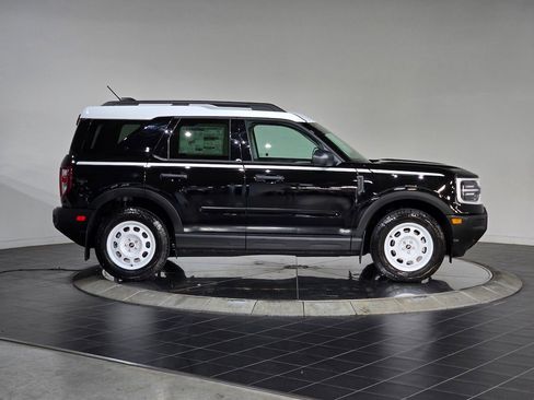 New 2025 Ford Bronco Sport Heritage w/ Convenience Package image 3