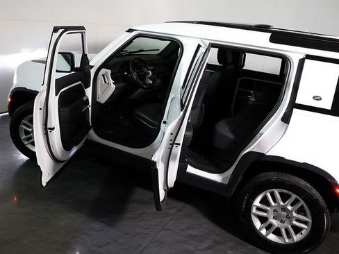 Used 2024 Land Rover Defender 110 S AWD/4WD image 5