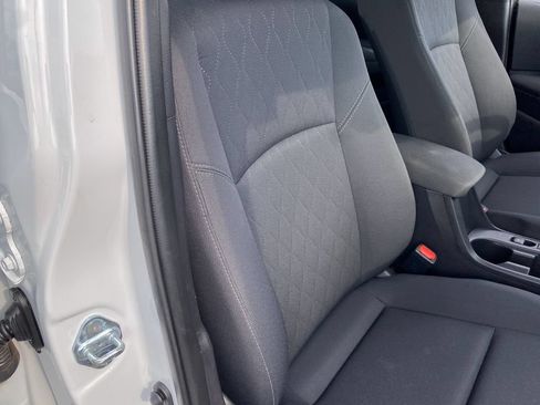 Used 2025 Toyota Corolla LE FWD image 29