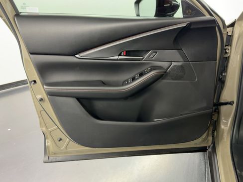 Used 2024 MAZDA CX-30 Carbon image 23