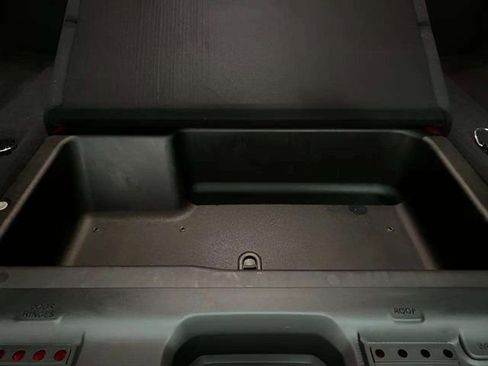 Used 2025 Jeep Wrangler Unlimited Sport S 4xe image 99