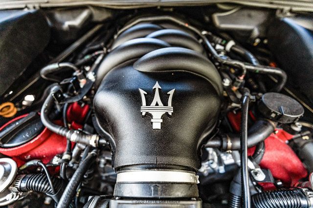 Used 2018 Maserati GranTurismo Sport RWD image 26