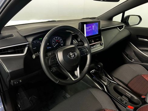 Certified 2025 Toyota Corolla SE image 12