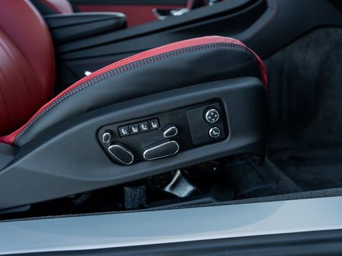 Used 2023 Bentley Continental GT Mulliner image 38