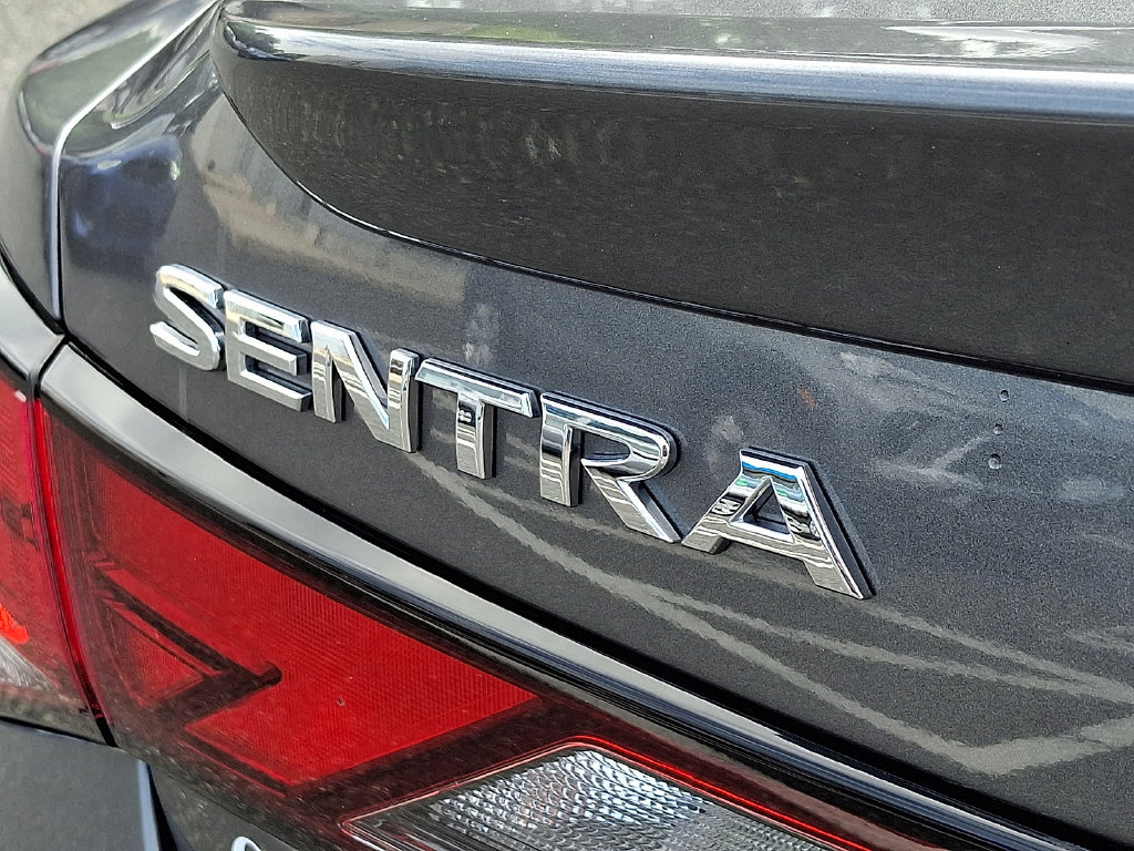Used 2023 Nissan Sentra SR w/ Electronics Package FWD image 29
