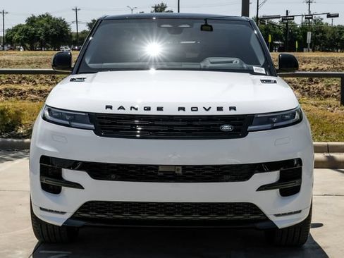 New 2026 Land Rover Range Rover Sport Dynamic SE AWD/4WD image 6