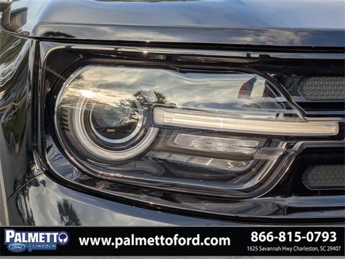 Used 2021 Ford Bronco Sport Outer Banks w/ Outer Banks Package (96D) image 10