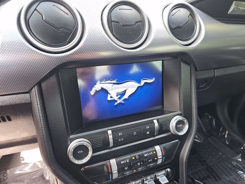 Used 2019 Ford Mustang Coupe w/ Equipment Group 101A RWD image 21