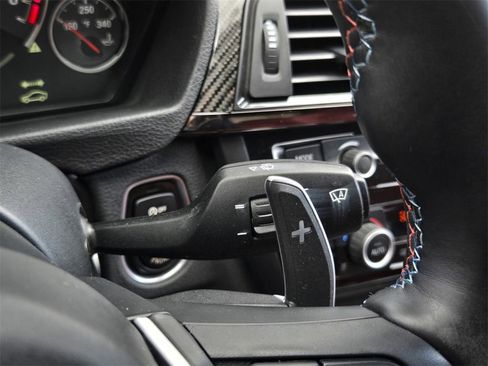 Used 2015 BMW M3 image 35