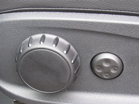 New 2025 Mercedes-Benz Sprinter 2500 image 13