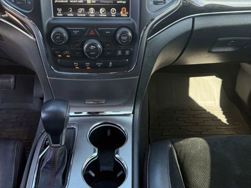 Used 2017 Jeep Grand Cherokee Trailhawk image 12