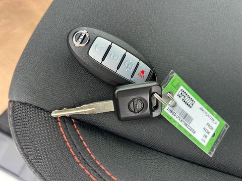 New 2026 Nissan Frontier PRO-4X w/ Pro-4x Convenience Package image 28