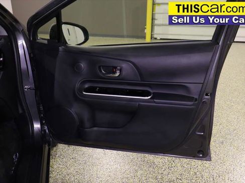 Used 2015 Toyota Prius C Three image 26