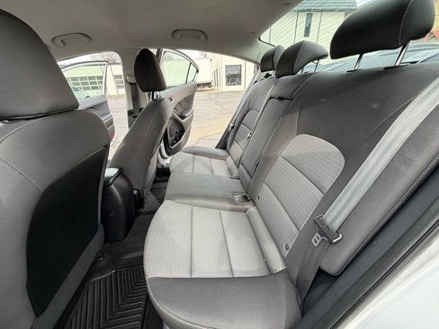 Used 2016 Kia Forte LX w/ LX Popular Plus Package FWD image 11