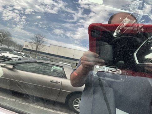 Used 2025 Subaru Ascent Premium image 17