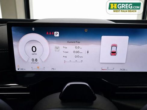 Used 2026 Genesis GV80 2.5T RWD image 13