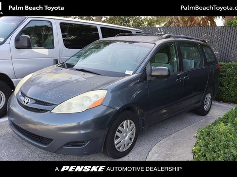 Used 2008 Toyota Sienna CE FWD image 1
