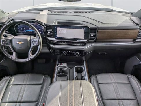 Used 2023 Chevrolet Silverado 1500 High Country w/ Technology Package image 14