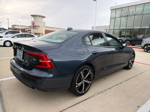 Used 2024 Volvo S60 B5 Core FWD image 12