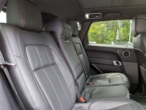 Used 2022 Land Rover Range Rover Sport HSE Silver Edition image 33