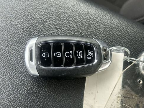 Used 2023 Hyundai Elantra SEL w/ Cargo Package FWD image 29