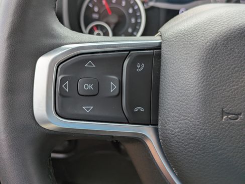 Used 2025 RAM 2500 Big Horn AWD/4WD image 18