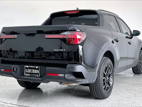 Used 2022 Hyundai Santa Cruz SEL Premium w/ Cargo Package AWD/4WD image 2
