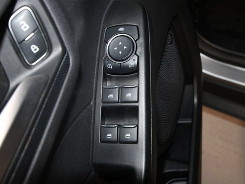 Used 2023 Ford Escape ST-Line w/ Tech Pack #1 AWD/4WD image 6