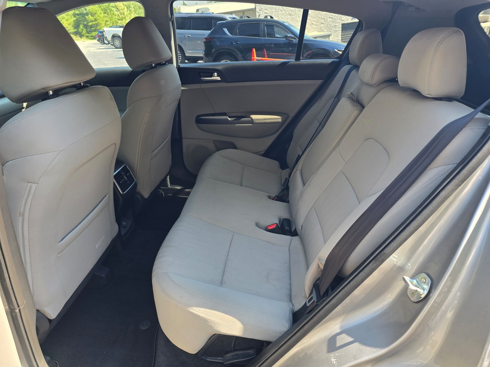 Used 2021 Kia Sportage LX AWD/4WD image 10
