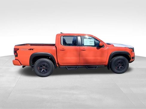 New 2025 Nissan Frontier PRO-4X image 7
