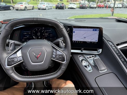 Used 2021 Chevrolet Corvette STINGRAY 2LT Z51 Performance P w/ Z51 Performance Package image 5