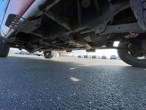 Used 2006 Dodge Ram 2500 Truck SLT image 17