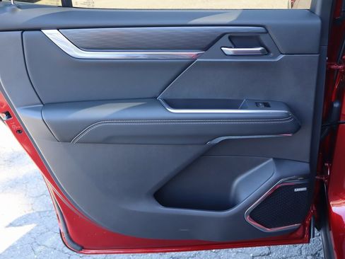 New 2025 GMC Acadia Elevation w/ Elevation Premium Package image 17