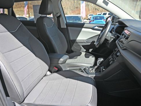 Used 2023 Volkswagen Taos SE image 20