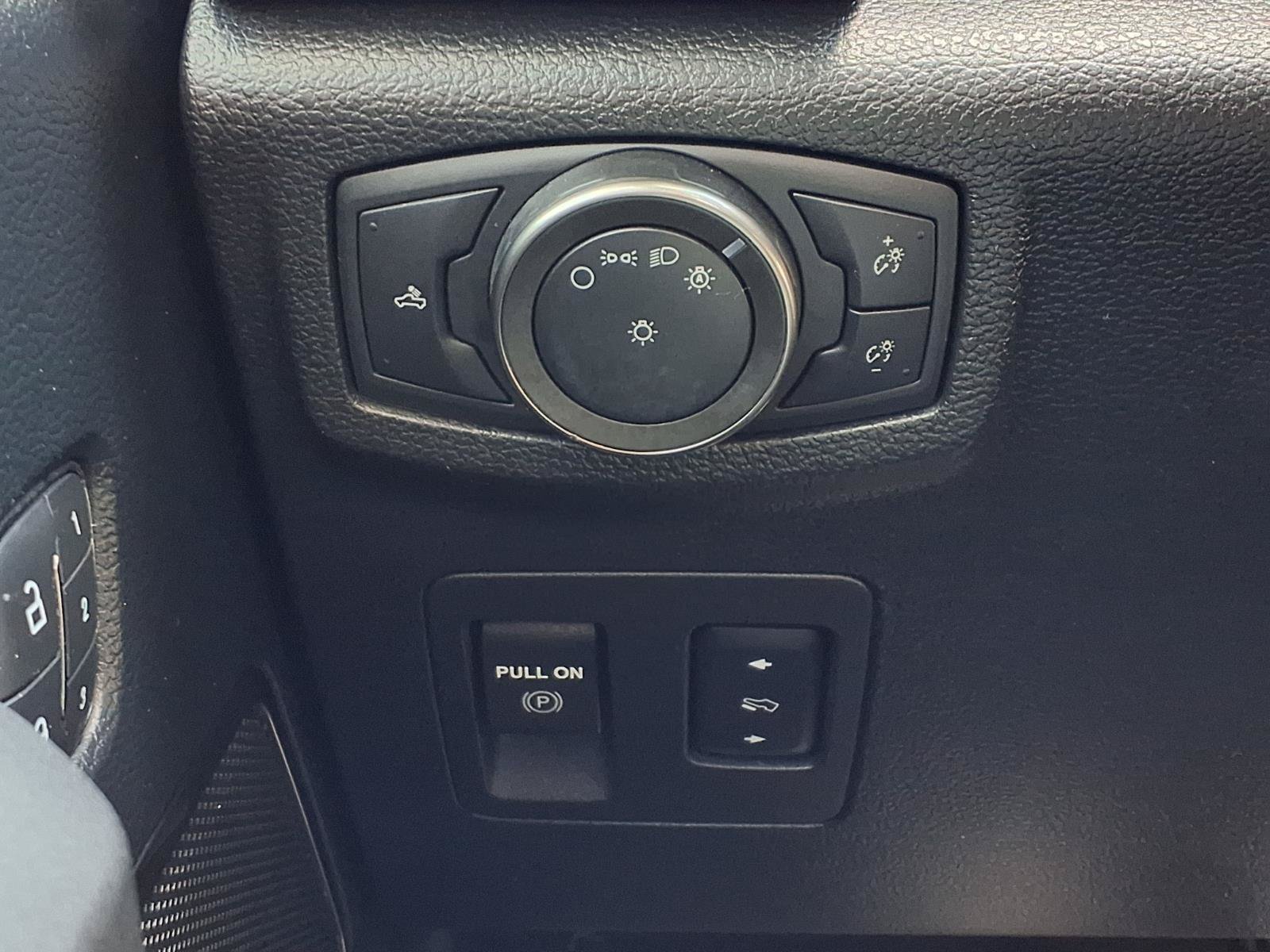 Used 2020 Ford F150 Raptor w/ Equipment Group 802A Luxury AWD/4WD image 19