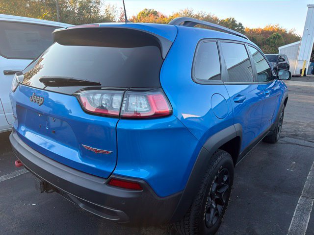 Used 2020 Jeep Cherokee Trailhawk w/ Cold Weather Group AWD/4WD image 3