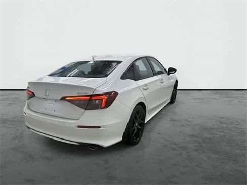 Certified 2025 Honda Civic Sport image 3