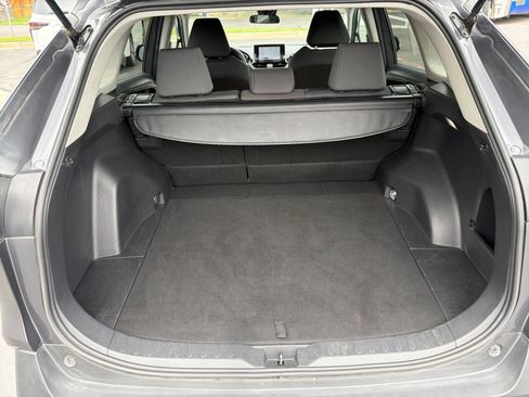 Used 2025 Toyota RAV4 XLE AWD/4WD image 26